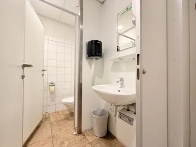 Gewerbeimmobilie mieten in Sankt Veit an der Glan – 903 m², € 5.189 – Bild 8 von 16
