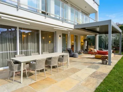 8-Zimmer-Haus kaufen in Neunkirchen – 305,67 m², € 890.000 – Bild 20 von 27