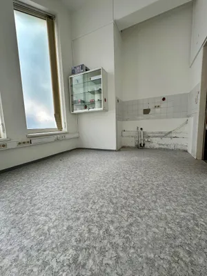Gewerbeimmobilie mieten in Weiz – 300 m², € 3.100 – Bild 11 von 11