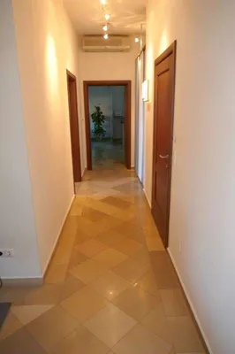 2-Zimmer-Gewerbeimmobilie mieten in Wiener Neustadt – 87 m², € 1.380 – Bild 2 von 5