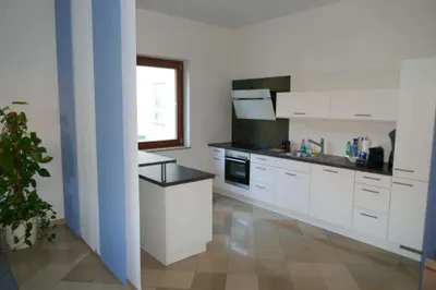 2-Zimmer-Gewerbeimmobilie mieten in Wiener Neustadt – 87 m², € 1.380 – Bild 4 von 5