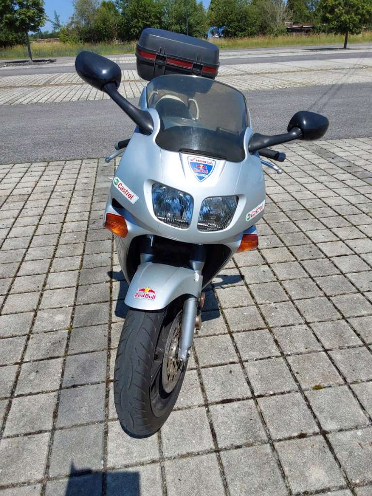 Honda VFR 750 FS Tourer
