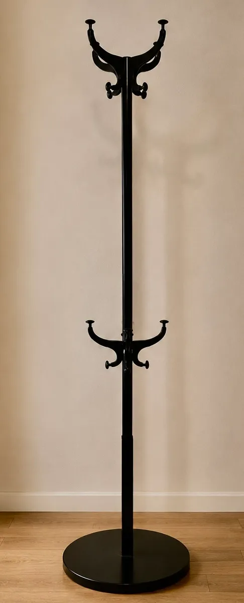 Kleiderständer, IKEA HEMNES Garderobenständer schwarz - 185 cm - guter Zustand, € 39,99 (9220 Velden am Wörther See)