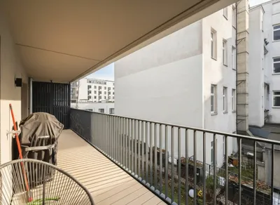 Pauschalmiete inklusive Warmwasser, Heizung & Kühlung - Moderne 2-Zimmer-Wohnung mit großzügigem Balkon (15,74 m²) und stilvoller Ausstattung