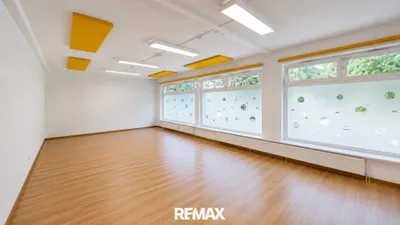 4-Zimmer-Gewerbeimmobilie mieten in Landeck – 213 m² – Bild 9 von 15