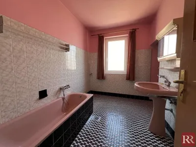 7-Zimmer-Haus kaufen in Tulln – 280 m², € 590.000 – Bild 11 von 26