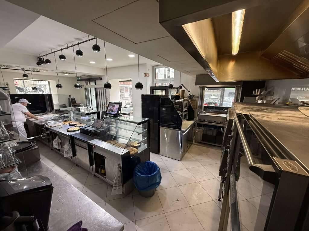 Imbissrestaurant in etablierter Lage - Reumannplatz - U-Bahn Nähe Verkauf wegen Pensionierung - Ansicht 2