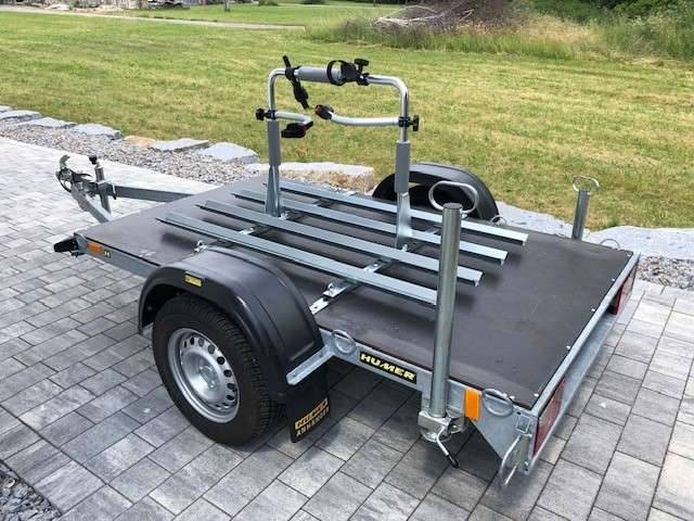 Universal Fahrradtrger fr Anhnger | 4 Fahrrder, 1.080 mm bis 1.320 mm  Ladeflchenbreite,  565,- (8934 Altenmarkt bei Sankt Gallen) - willhaben