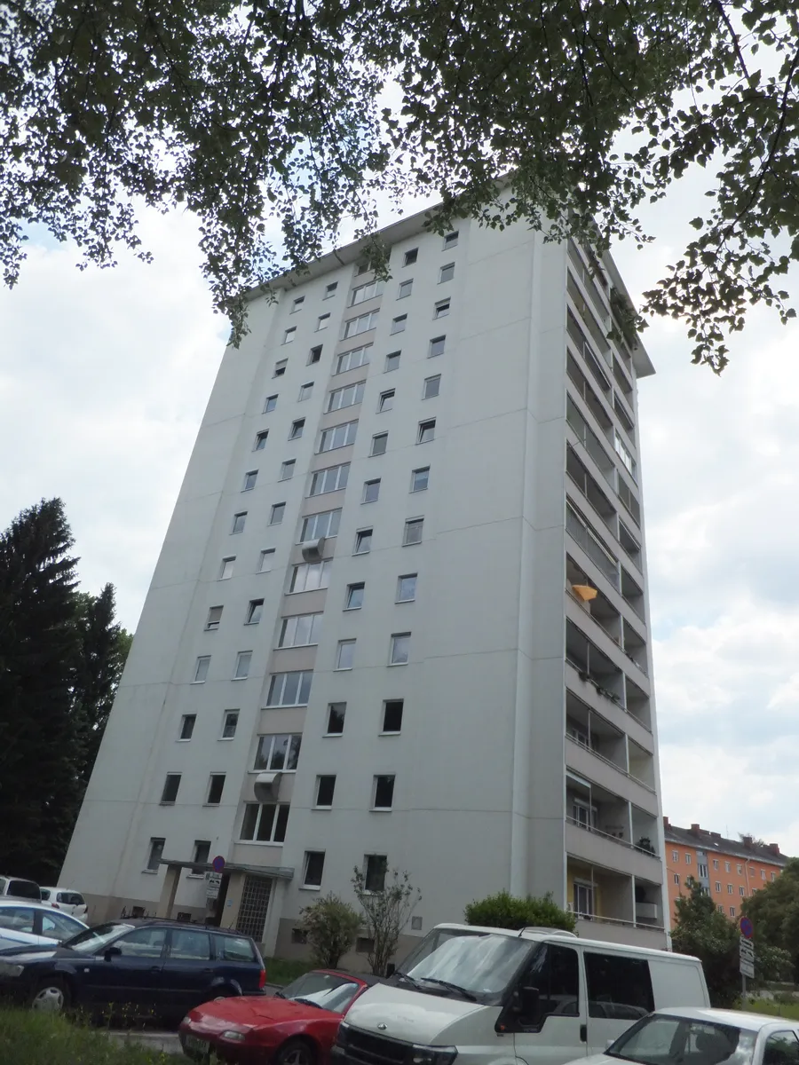 Ihr neues Zuhause: 2‑Zimmer‑Wohnung mit Balkon (Befristung 5 Jahre) - Miete - 2 Zimmer, Waltendorf
