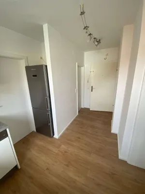 4-Zimmer-Wohnung mieten in Linz Land – 62 m², € 842 – Bild 2 von 7
