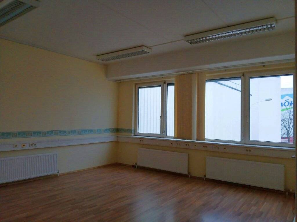 Moderne Bürofläche im Company-Building - Ansicht 3