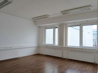 Gewerbeimmobilie mieten in Mödling – 113 m², € 1.422 – Bild 3 von 9
