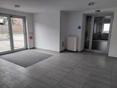 Gewerbeimmobilie mieten in Eferding – 150 m², € 1.500 – Bild 3 von 16