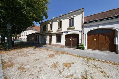 Gewerbeimmobilie kaufen in Wien – 223 m², € 886.000