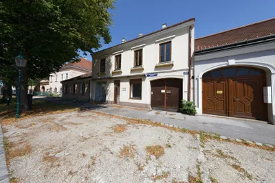 Haus zum Kauf in 1210 Wien