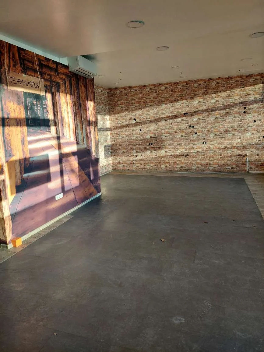 Geschäftsfläche in Toplage - 160m² auf der Etrichstrasse (vis-a-vis vom Lidl & Watertuin) - Ansicht 2