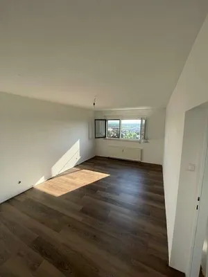 2-Zimmer-Wohnung mieten in Wels – 61 m², € 830 – Bild 3 von 6