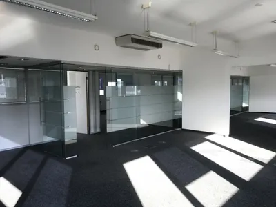 Gewerbeimmobilie mieten in Mödling – 300 m², € 4.800 – Bild 5 von 8
