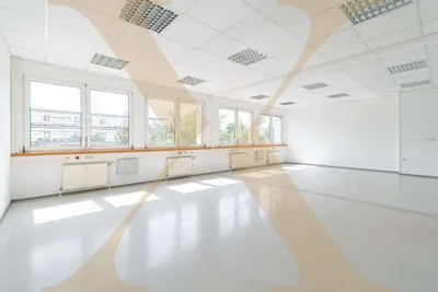 Gewerbeimmobilie mieten in Wels – 59 m², € 736 – Bild 1 von 6