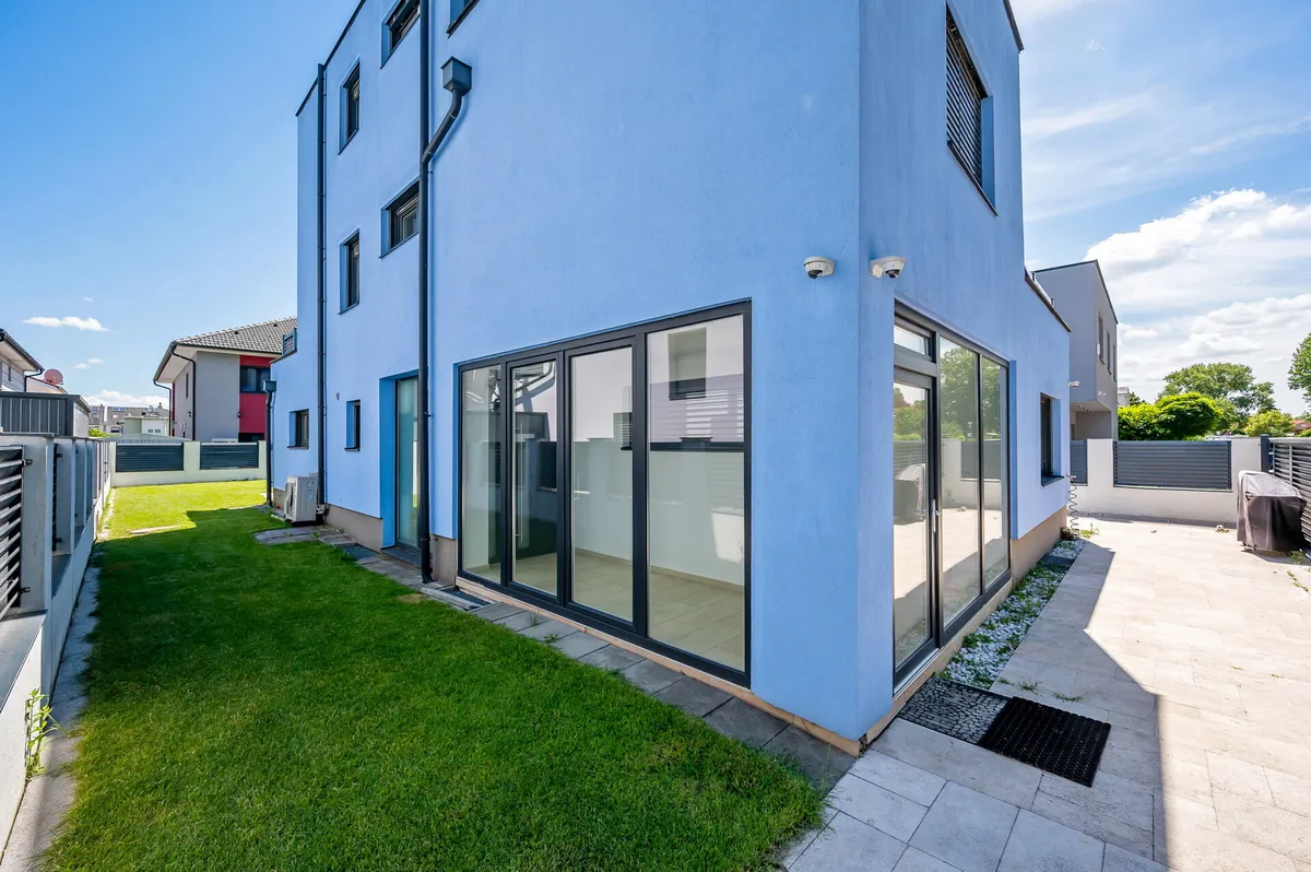 Ihr privates Wellnessrefugium - Stilvolles Einfamilienhaus mit Spa-Charakter - Ansicht 3