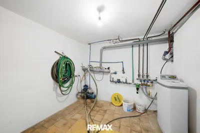 7-Zimmer-Haus kaufen in Hollabrunn – 282 m², € 559.000 – Bild 56 von 56