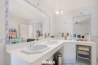 7-Zimmer-Haus kaufen in Hollabrunn – 282 m², € 559.000 – Bild 32 von 56