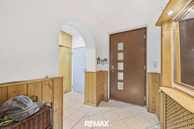 7-Zimmer-Haus kaufen in Hollabrunn – 282 m², € 559.000 – Bild 49 von 56