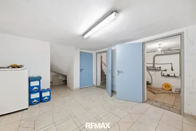 7-Zimmer-Haus kaufen in Hollabrunn – 282 m², € 559.000 – Bild 53 von 56