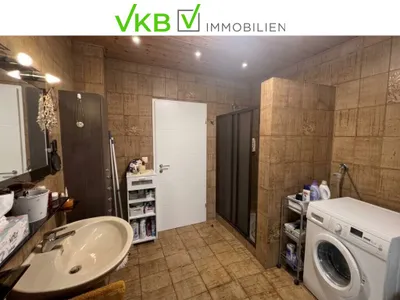 15-Zimmer-Gewerbeimmobilie kaufen in Gmunden – 352,61 m², € 860.000 – Bild 11 von 55
