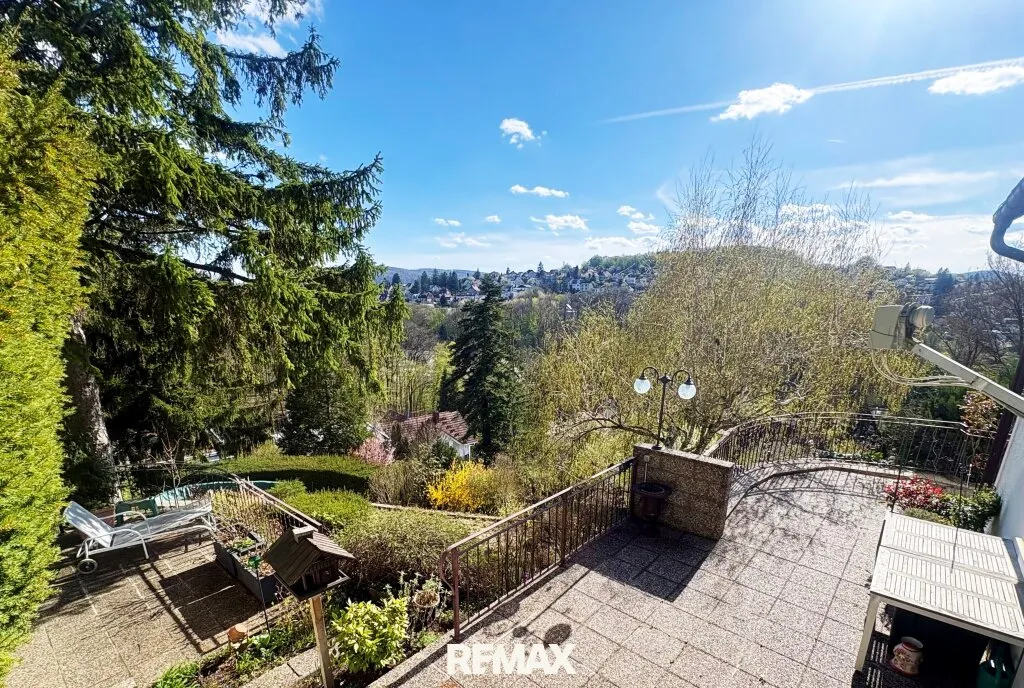Grundstück mit Haus und traumhaftem Fernblick ins Grüne am Kordon - Widok 2