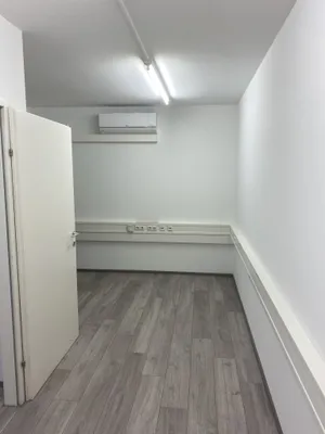 3-Zimmer-Gewerbeimmobilie mieten in Linz – 90 m², € 1.435 – Bild 4 von 12