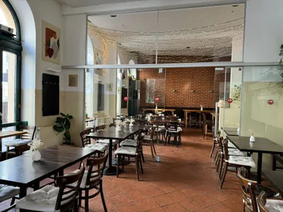 Gewerbeimmobilie mieten in Wien – 190 m², € 2.050 – Bild 9 von 10