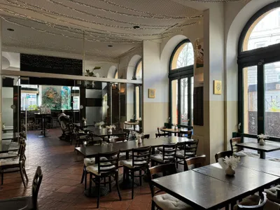 Gewerbeimmobilie mieten in Wien – 190 m², € 2.050 – Bild 7 von 10