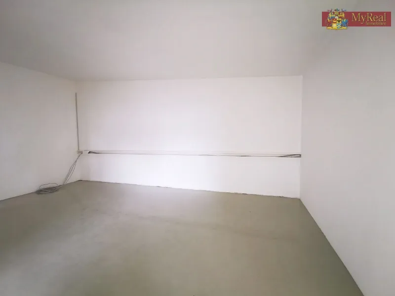 Helles Büro / Storage mit ca. 20m² - Ansicht 2