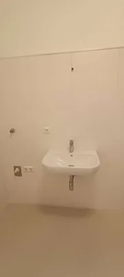 3-Zimmer-Wohnung mieten in Baden – 64 m², € 771 – Bild 13 von 26