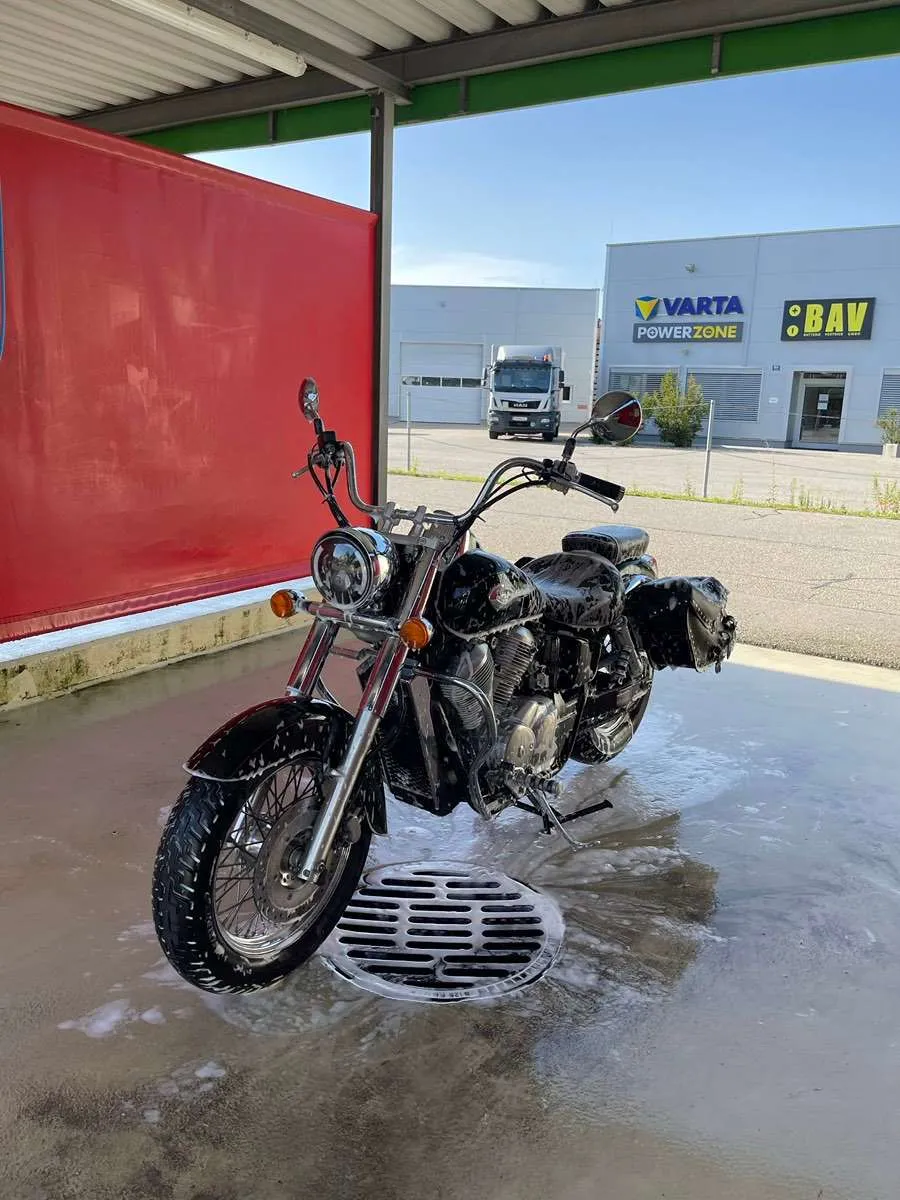 Honda VT