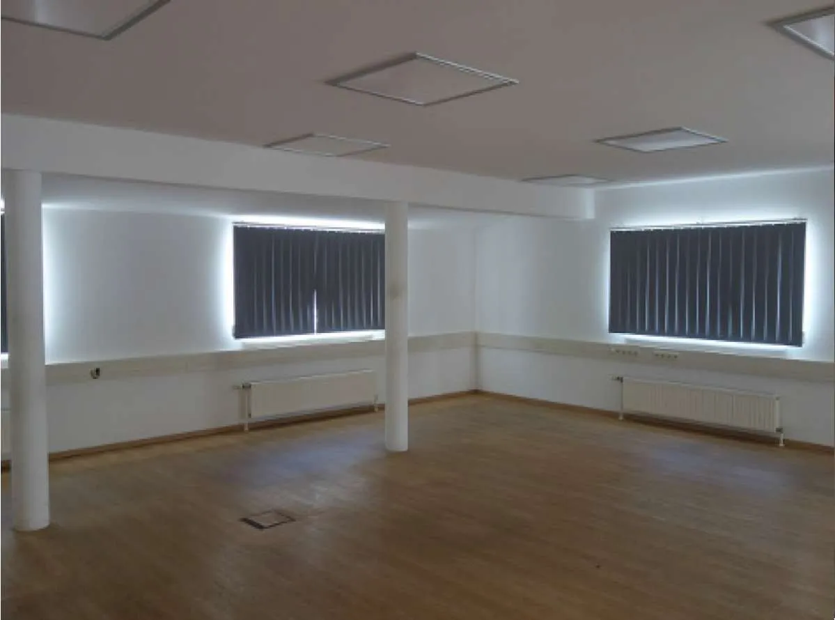 Büro 70 m² zuzüglich Kaffeeküche/ Sanitärflächen, Lager optional - Ansicht 2