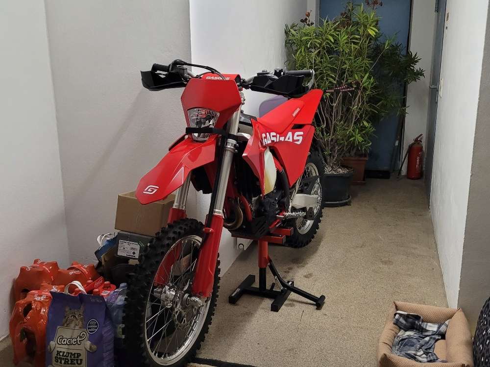 GasGas EC 350 F ready to race Umbau Neufahrzeug Modell 2024 Enduro