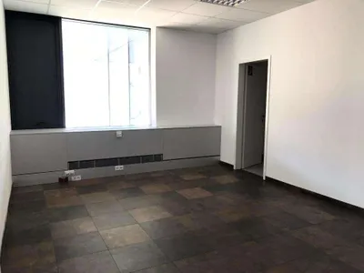 3-Zimmer-Gewerbeimmobilie mieten in Wels – 88 m², € 1.190 – Bild 4 von 7