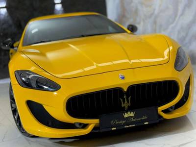 Maserati Gran Turismo MC Sportpaket V8 460PS * GIALLO GE...