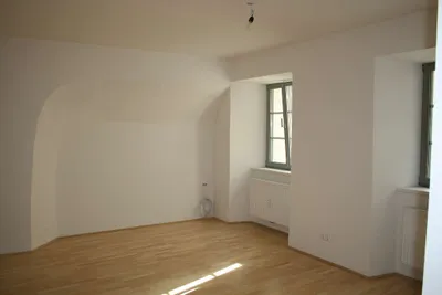 3-Zimmer-Gewerbeimmobilie mieten in Kufstein – 76 m², € 1.003 – Bild 4 von 4