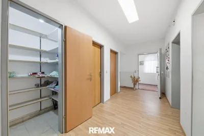 5-Zimmer-Haus kaufen in Hollabrunn – 138 m², € 399.900 – Bild 14 von 32