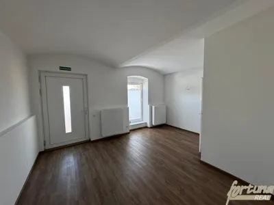 3-Zimmer-Gewerbeimmobilie mieten in Hollabrunn – 62 m², € 710 – Bild 4 von 8