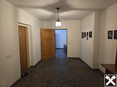 Gewerbeimmobilie kaufen in Urfahr-Umgebung – 243 m², € 950.000 – Bild 4 von 9
