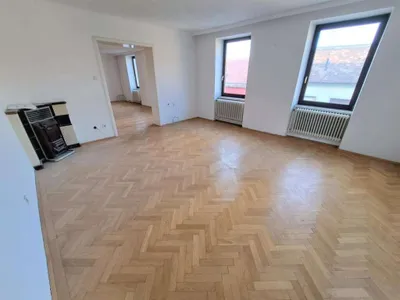 14-Zimmer-Haus kaufen in Hollabrunn – 310 m², € 290.000 – Bild 11 von 30