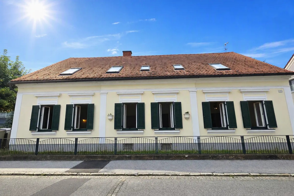 Vielseitige Immobilie in Fürstenfeld - Ideal für Bauträger, Mischnutzung, Investment oder Zimmervermietung - Ansicht 3