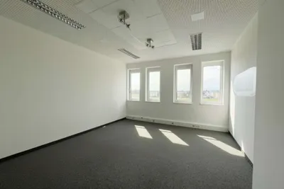 4-Zimmer-Gewerbeimmobilie mieten in Graz – 134 m², € 1.676 – Bild 4 von 10