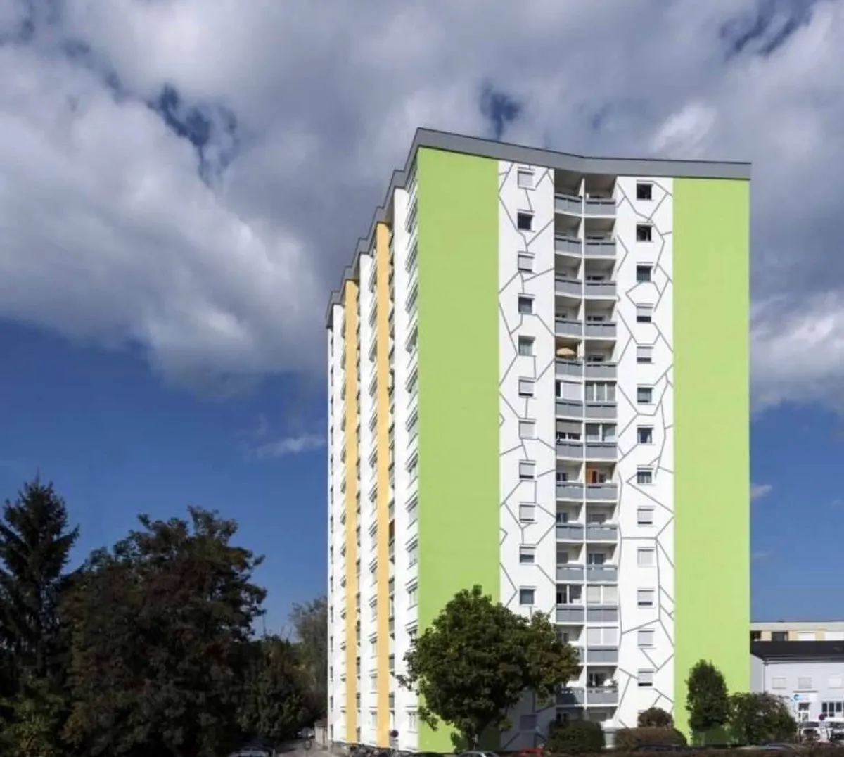 Privatverkauf 1 Zimmer Wohnung / Studentenwohnung mit Küche Bad WC Abstellraum