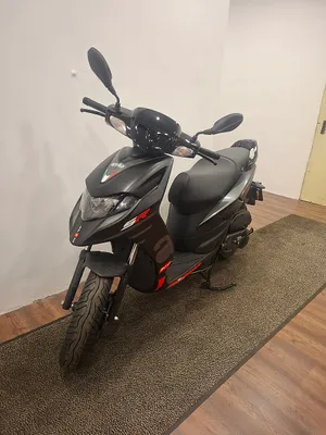 Aprilia SR 125