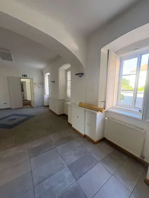 2-Zimmer-Gewerbeimmobilie mieten in Bruck an der Leitha – 42 m², € 550 – Bild 5 von 7